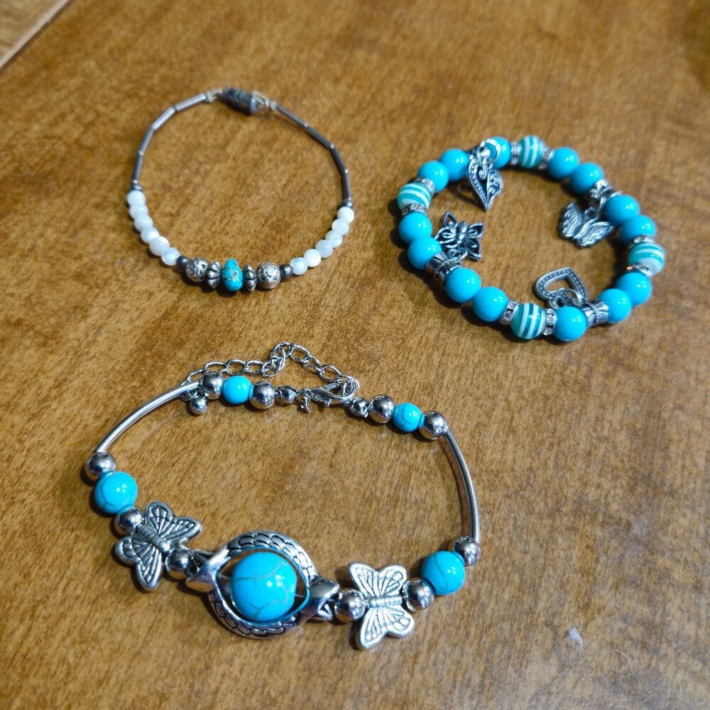 Bracelot lot of 3 Silver Tone Southwestern Vibe